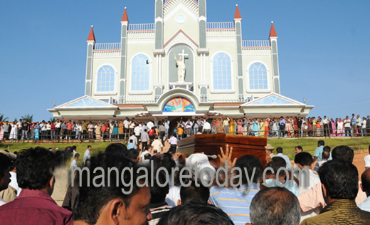 Bishop-Amrose-Funeral